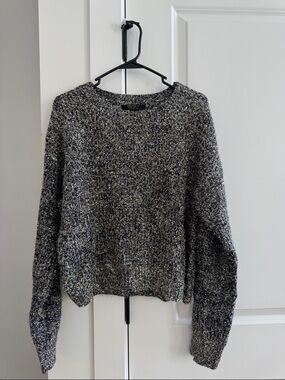 Forever 21 Black & White Marled Crewneck Sweater